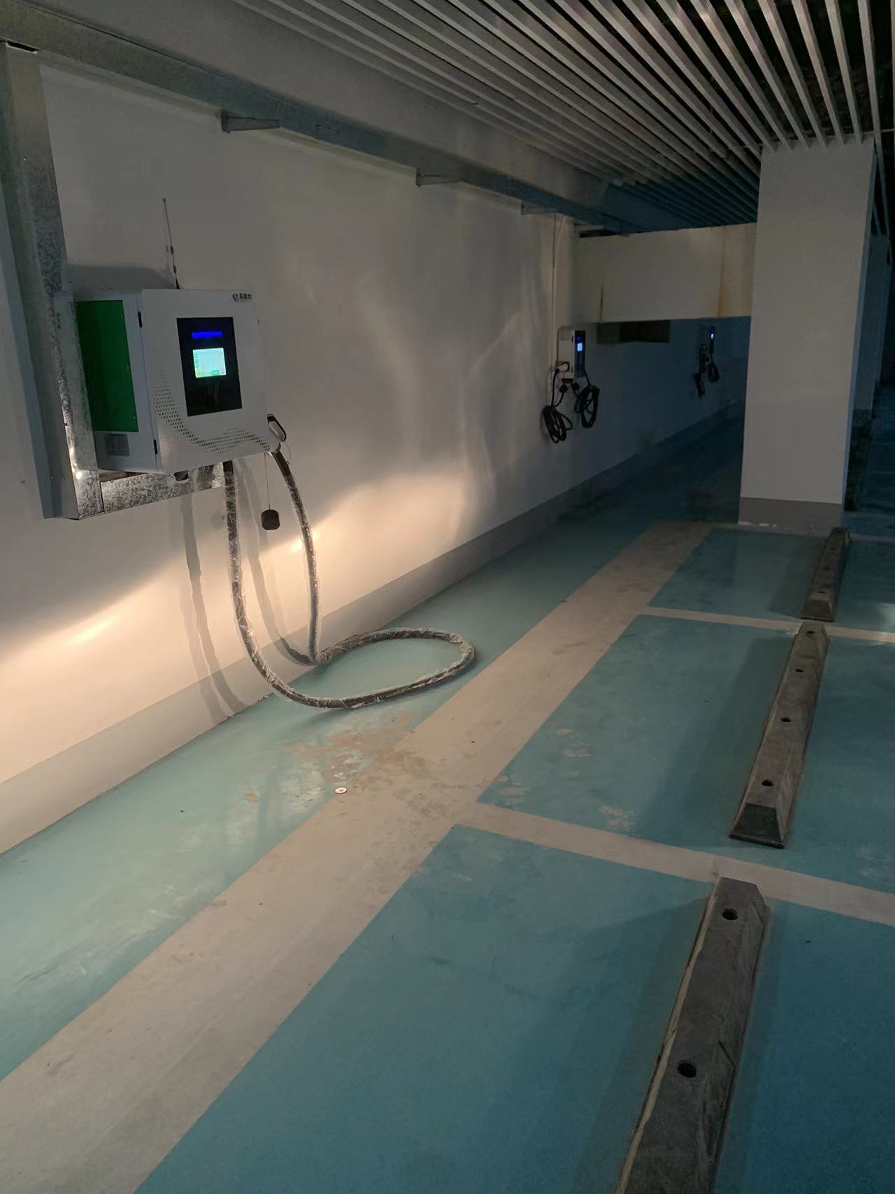 30KW直流桩/14KW交流桩惠州惠阳区充电桩完工-汽车充电桩_充电桩生产_充电桩厂家_深圳耀莱充新能源科技有限公司