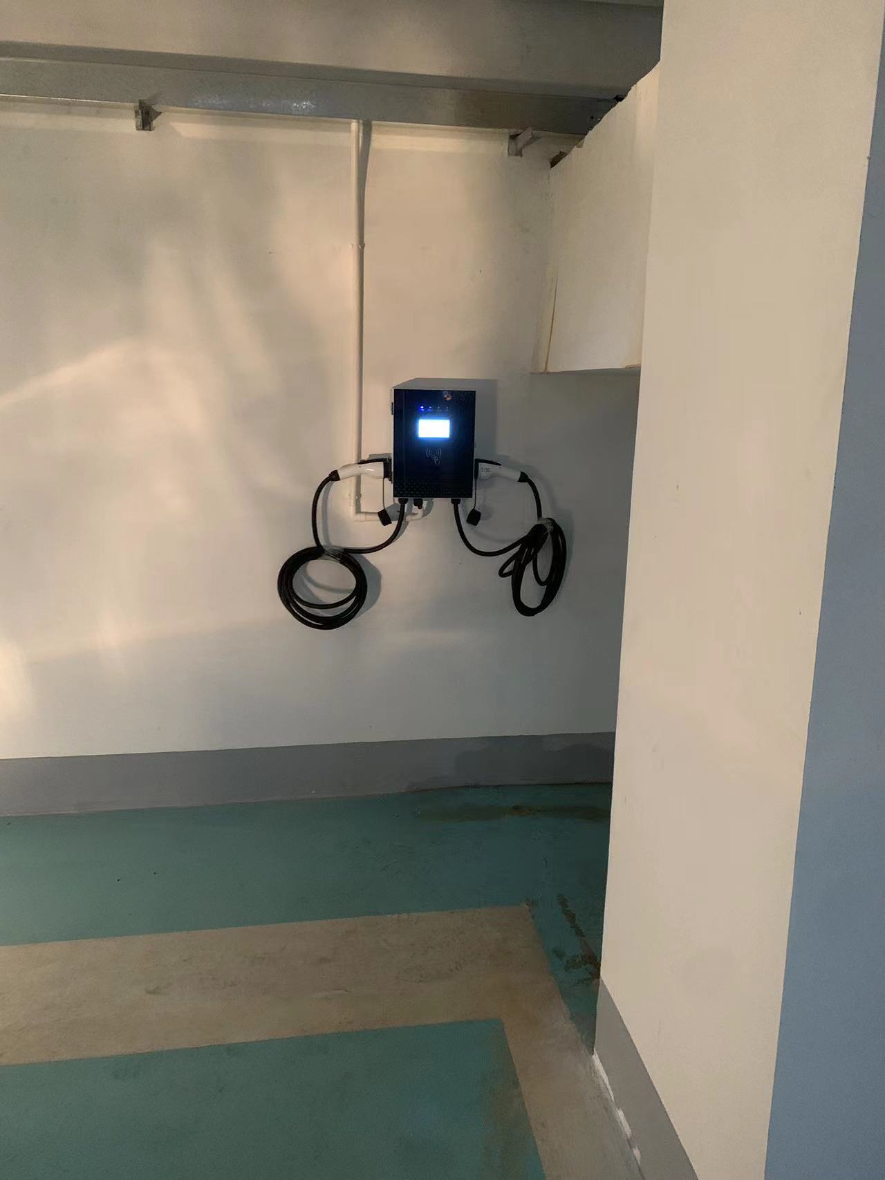 30KW直流桩/14KW交流桩惠州惠阳区充电桩完工-汽车充电桩_充电桩生产_充电桩厂家_深圳耀莱充新能源科技有限公司