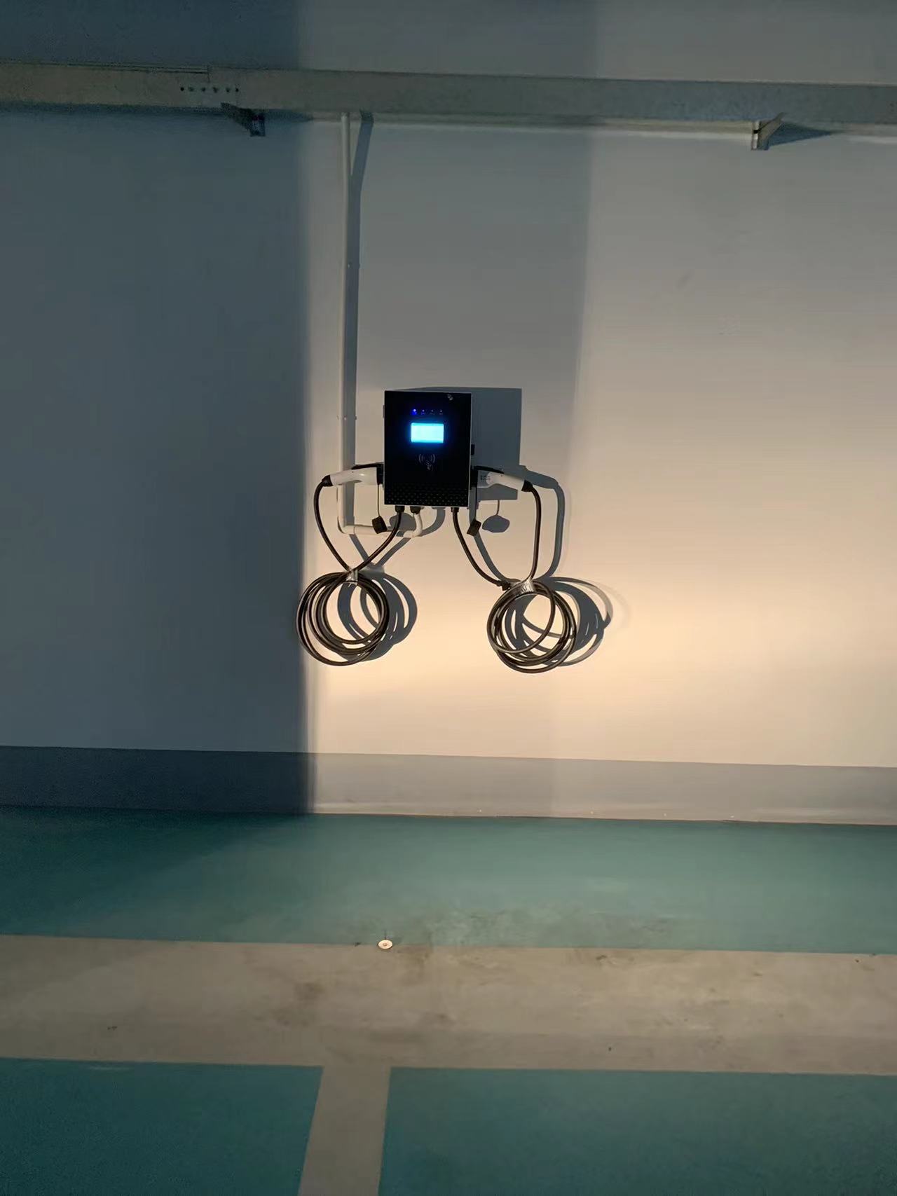 30KW直流桩/14KW交流桩惠州惠阳区充电桩完工-汽车充电桩_充电桩生产_充电桩厂家_深圳耀莱充新能源科技有限公司